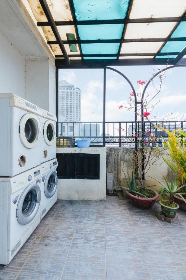 T98 Westlake Quang An - Tay Ho Center Garden View Studio! Hanoi Exterior photo